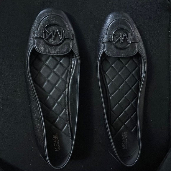 MICHAEL Michael Kors Shoes - Michael Kors Womens Flats Size 11